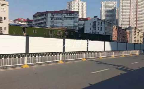 金屬圍擋的質(zhì)量保證措施是什么？